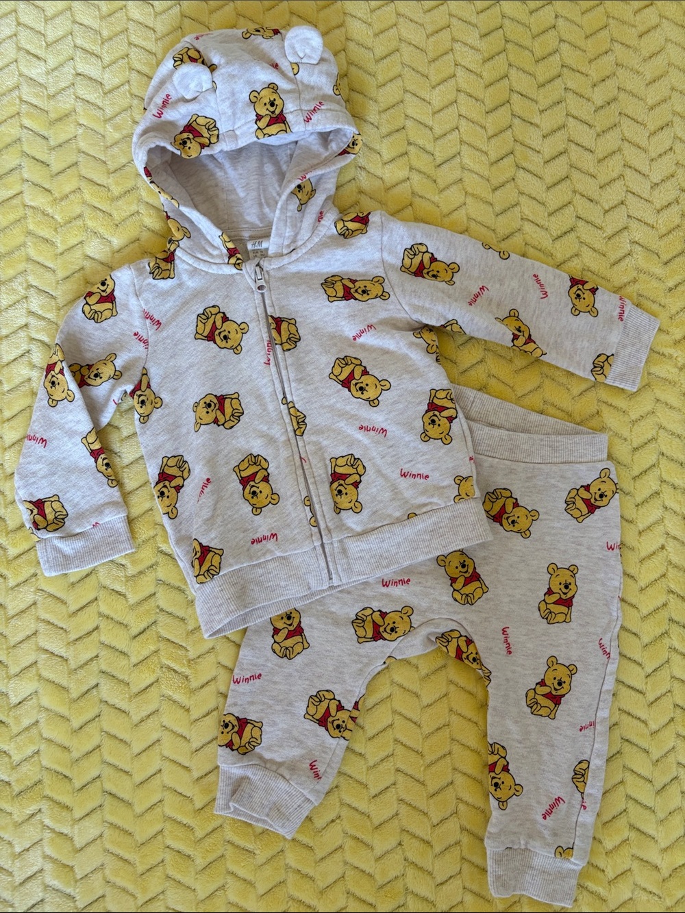 H&M Disney Winnie the Pooh Zip-Up Hoodie & Pants Set US 9M Organic Cotton